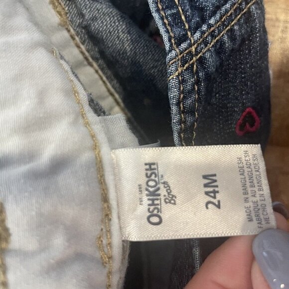 Oshkosh B'Gosh Girls 24 Months Vestbak Denim Bib Overalls Hearts Embroidered - Picture 7 of 9